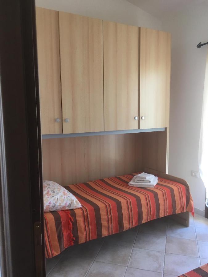 Residence S'Oggiastrone 塔瑙内拉 外观 照片