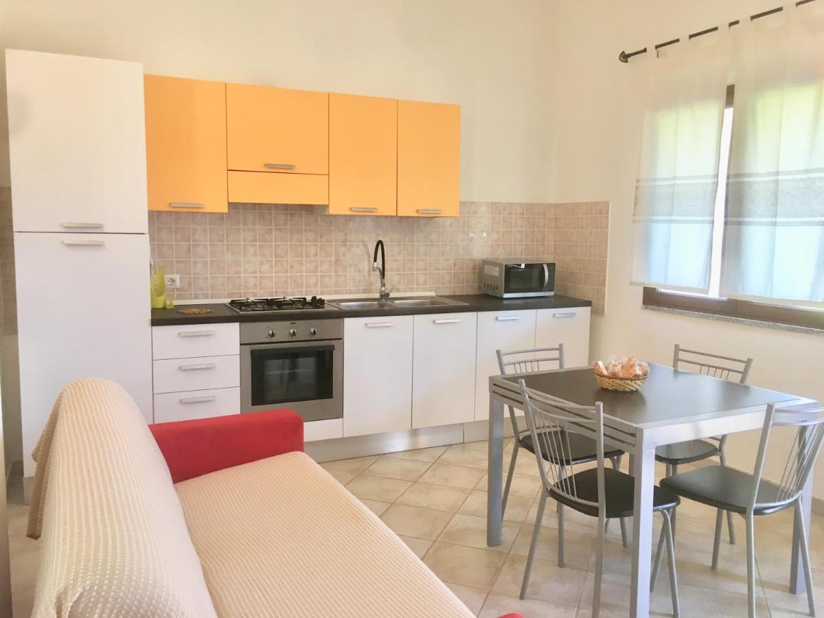 Residence S'Oggiastrone 塔瑙内拉 外观 照片