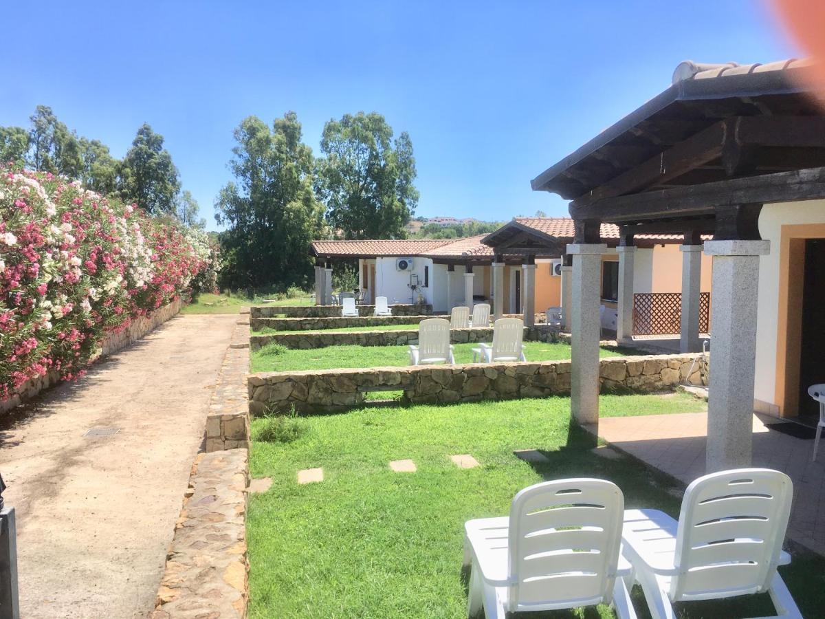 Residence S'Oggiastrone 塔瑙内拉 外观 照片